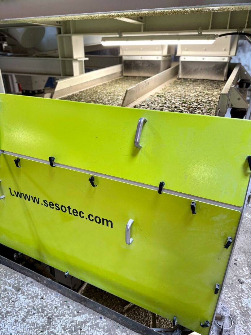 Reduce material losses in glass recycling RECYCLING magazine