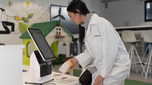 Demonstrator for a digital passport for plastic products