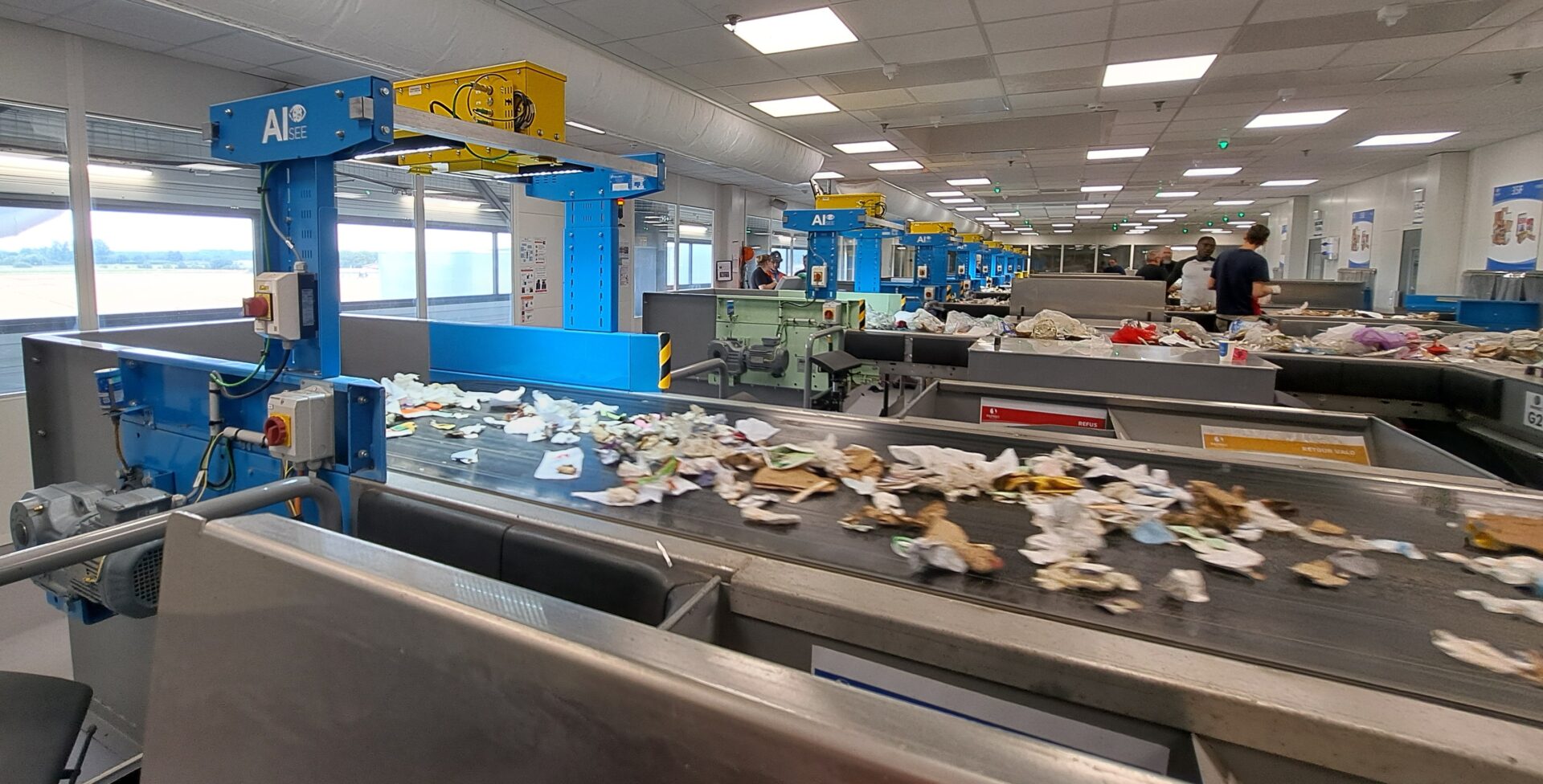 Quality control analysis for waste sorting