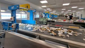 Quality control analysis for waste sorting