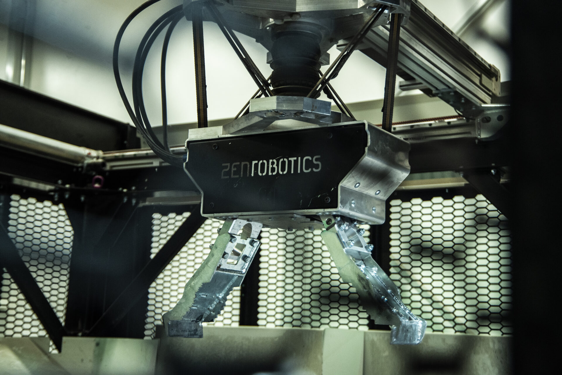 ZenRobotics to process incinerator bottom Ash with IMRO