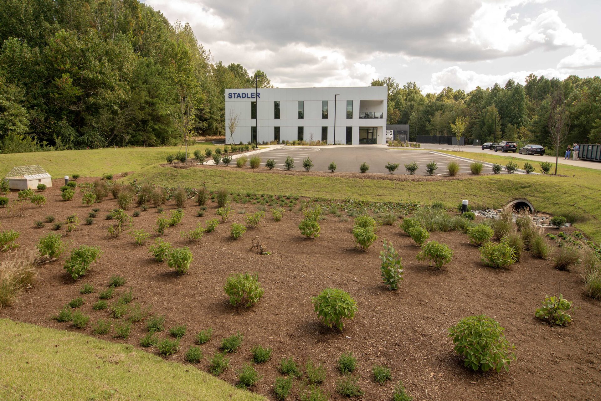 Stadler celebrates opening of its new office and warehouse complex in North America