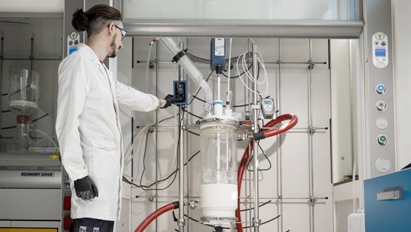 Closed-loop recycling of mixed textiles demonstrated