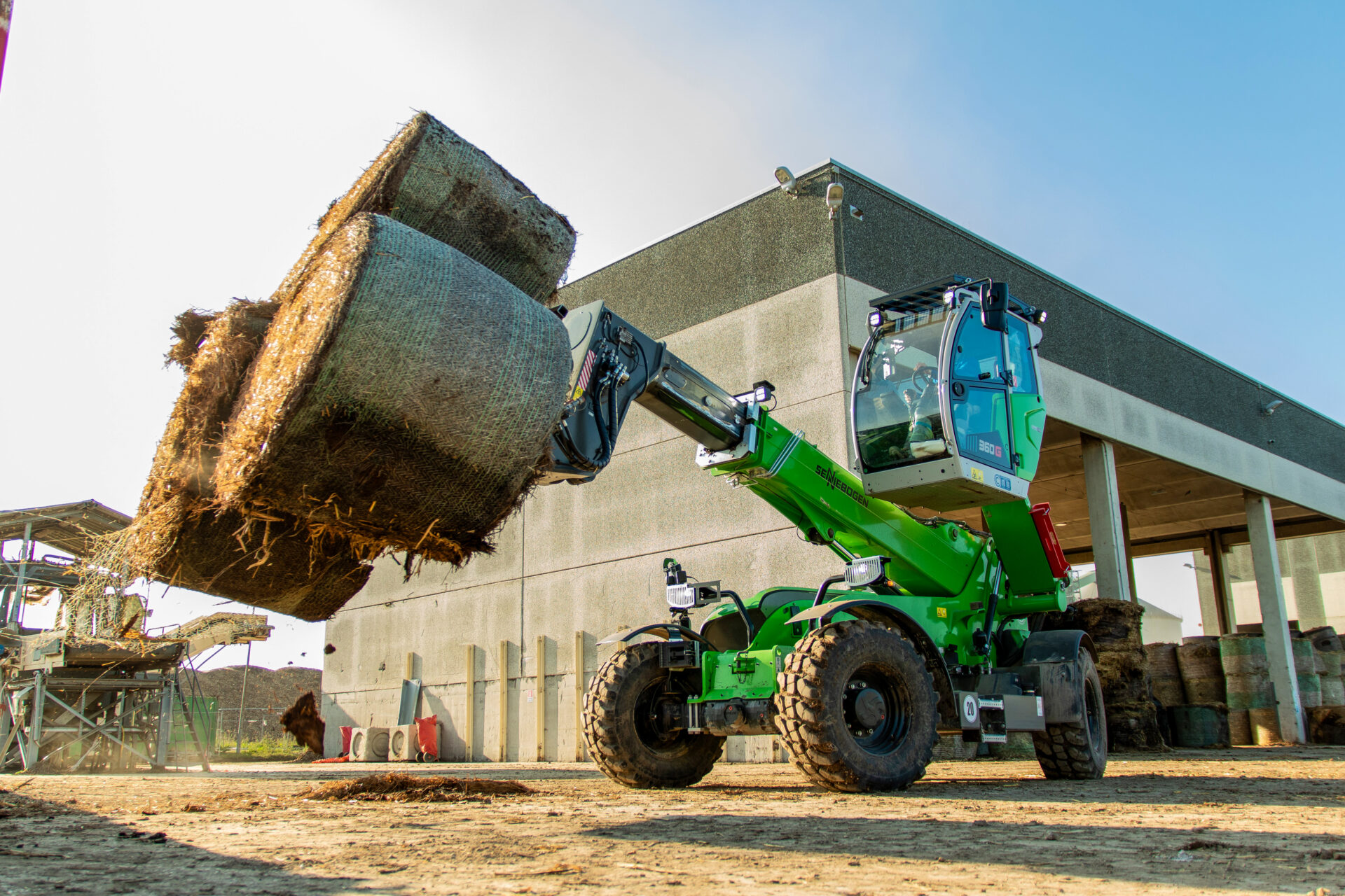 What Ensures Safety and Efficiency in Biomass Handling?