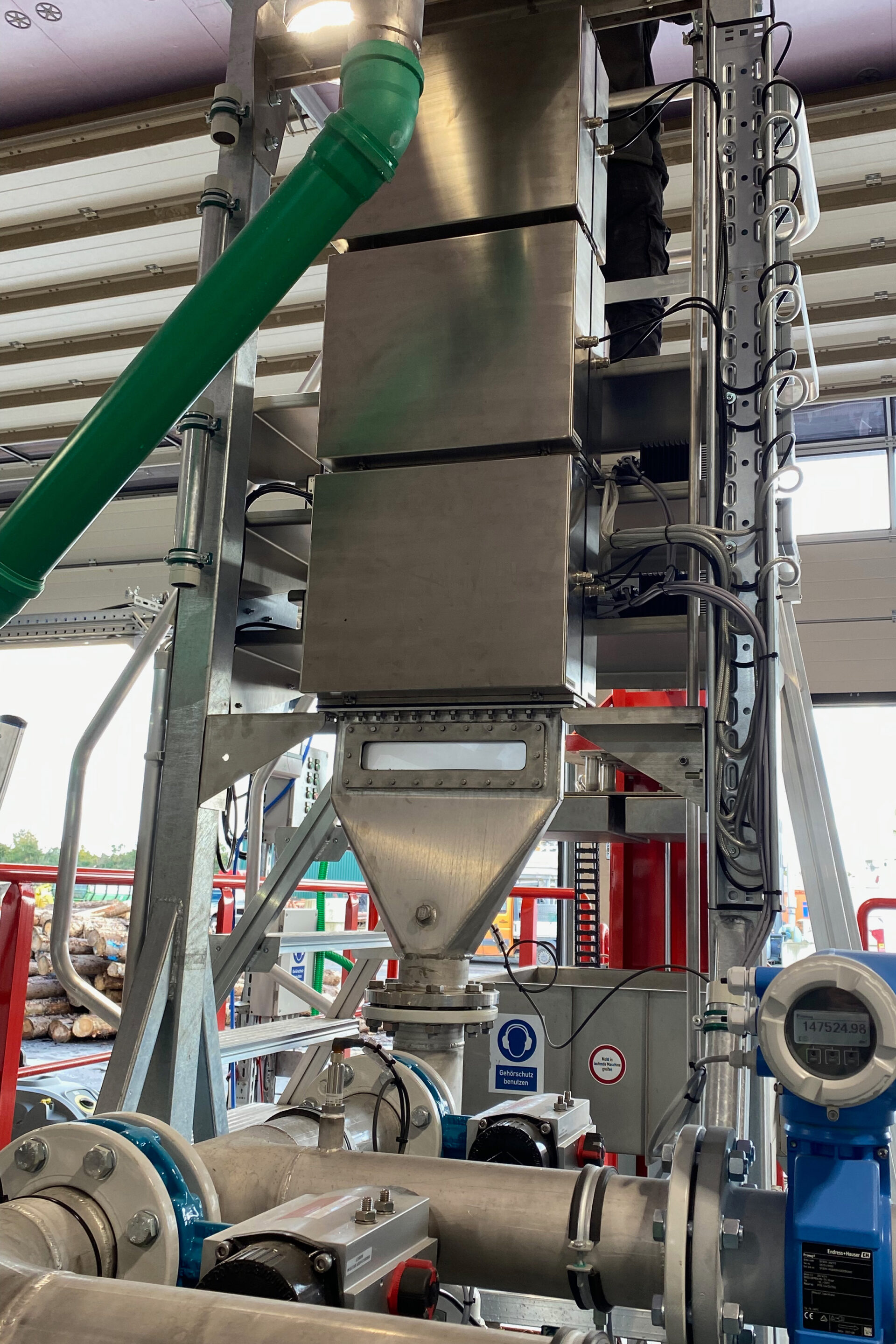 IRRT process bottom ash recycling